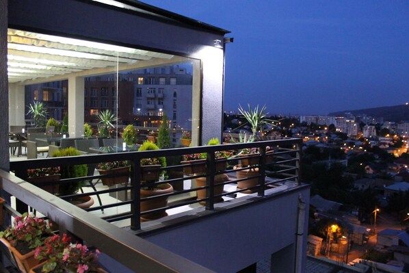 Lounge - Dolabauri Hotel (Tbilisi)