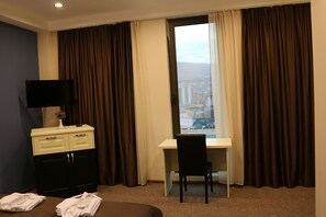 Standard Double Room - Dolabauri Hotel (Tbilisi)