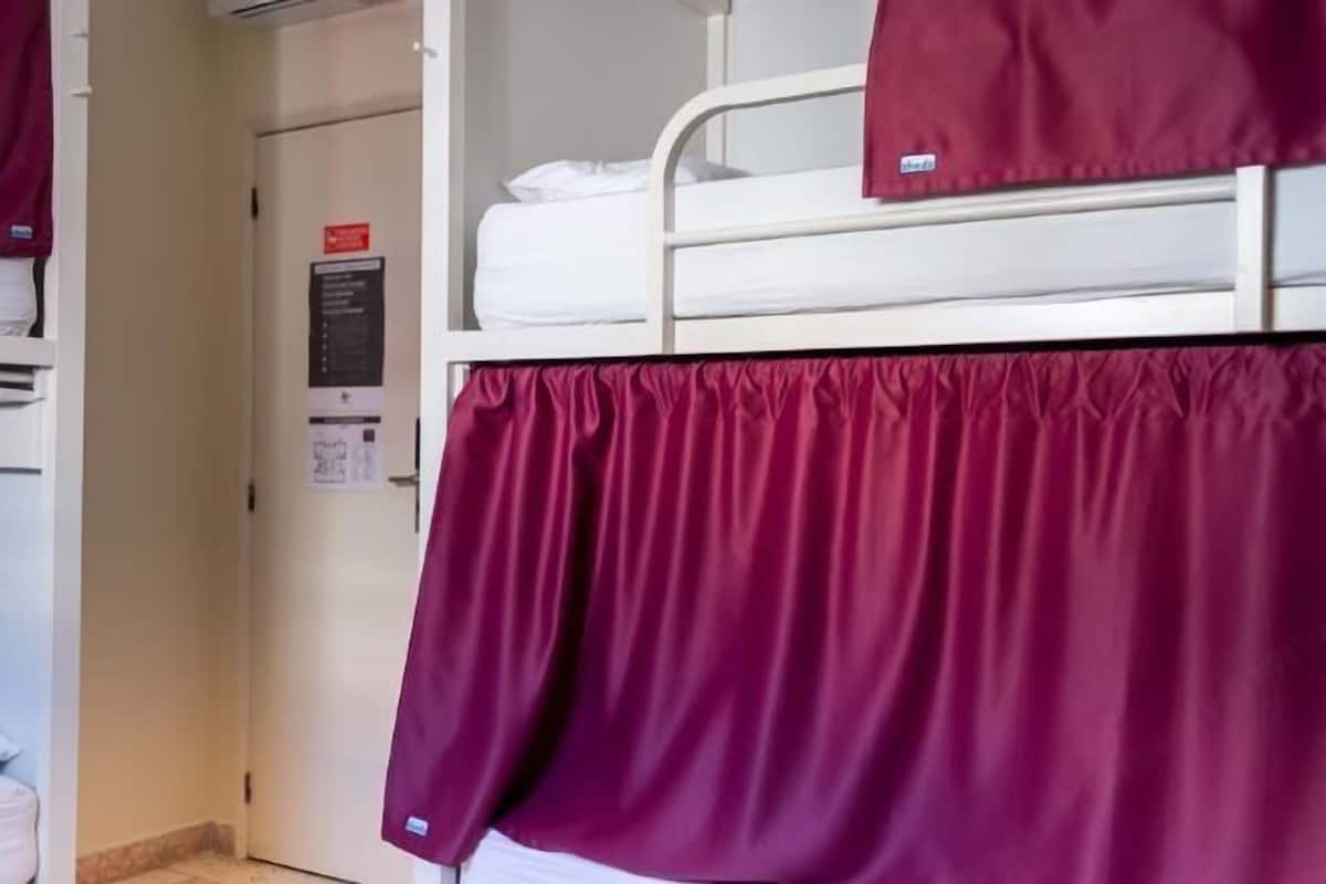 Premium bedding, down duvets, in-room safe, soundproofing