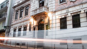 Entrada de la propiedad