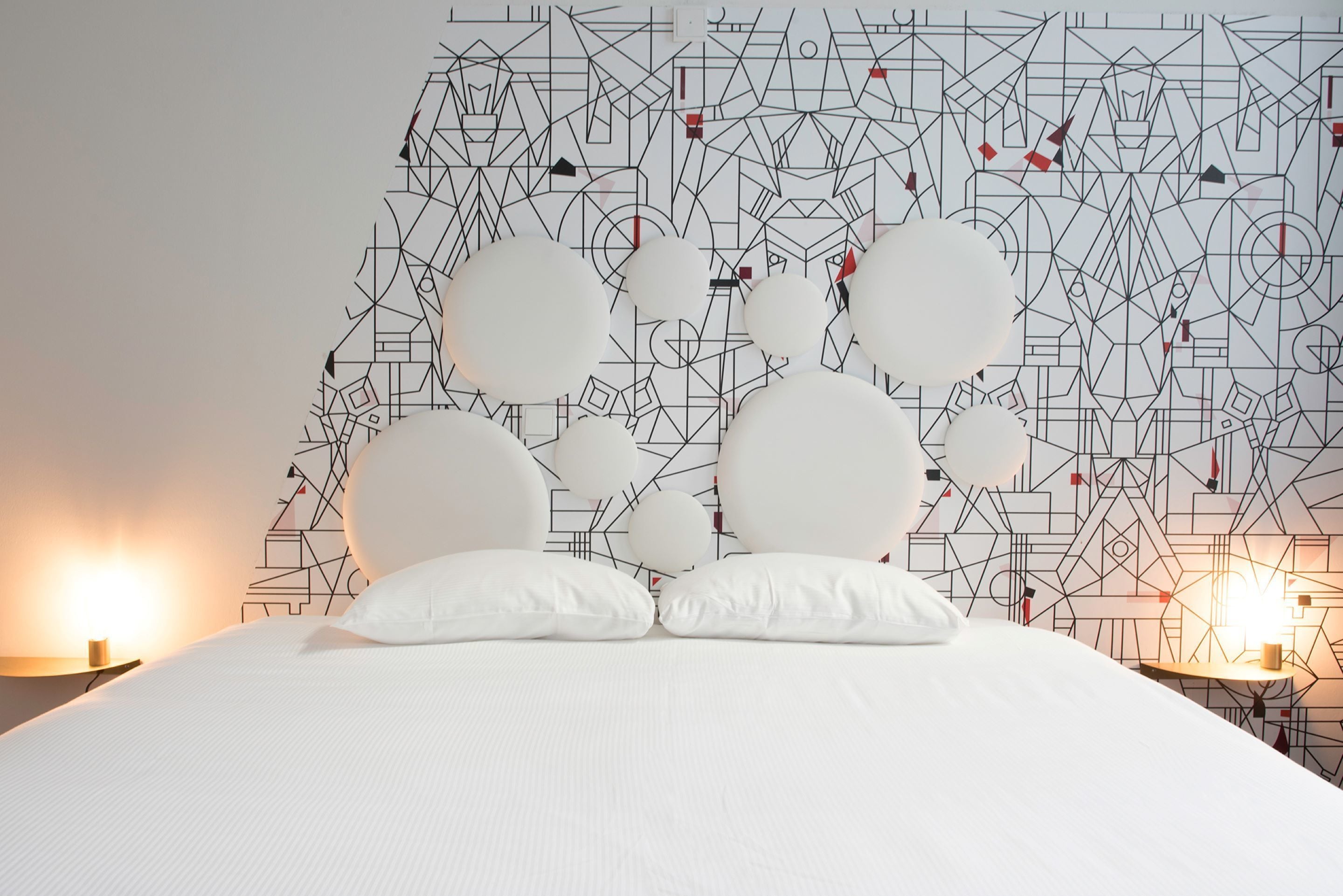 superior room, 1 king bed | in-room safe, desk, iron/ironing board, cots/infant beds