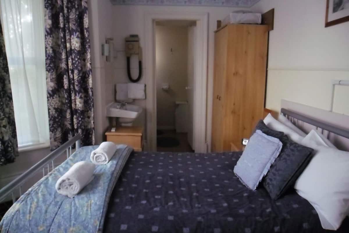 desk, iron/ironing board, free cots/infant beds, free wifi