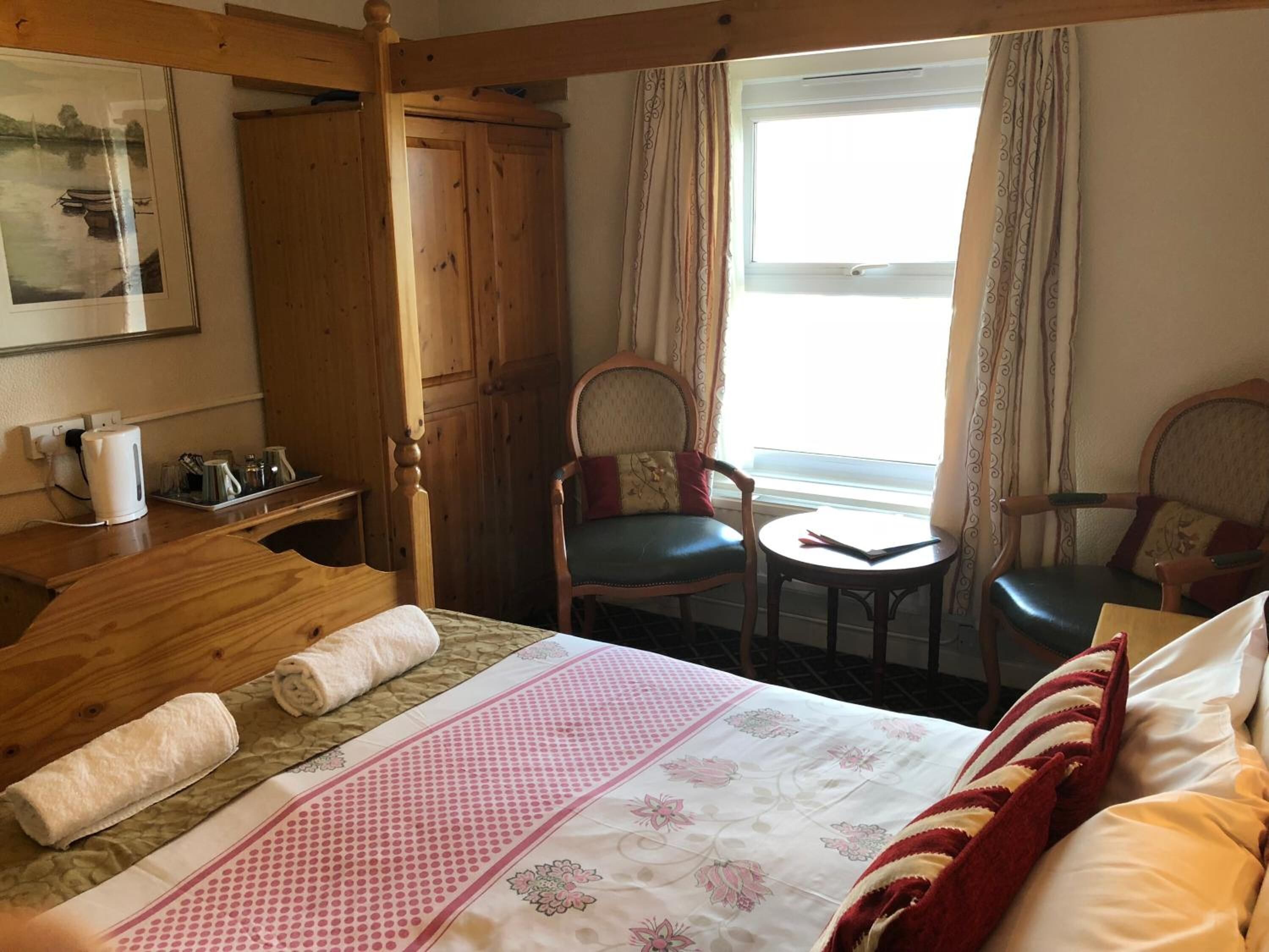 desk, iron/ironing board, free cots/infant beds, free wifi