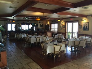 Buffet - Key West Yacht Life (Key West)