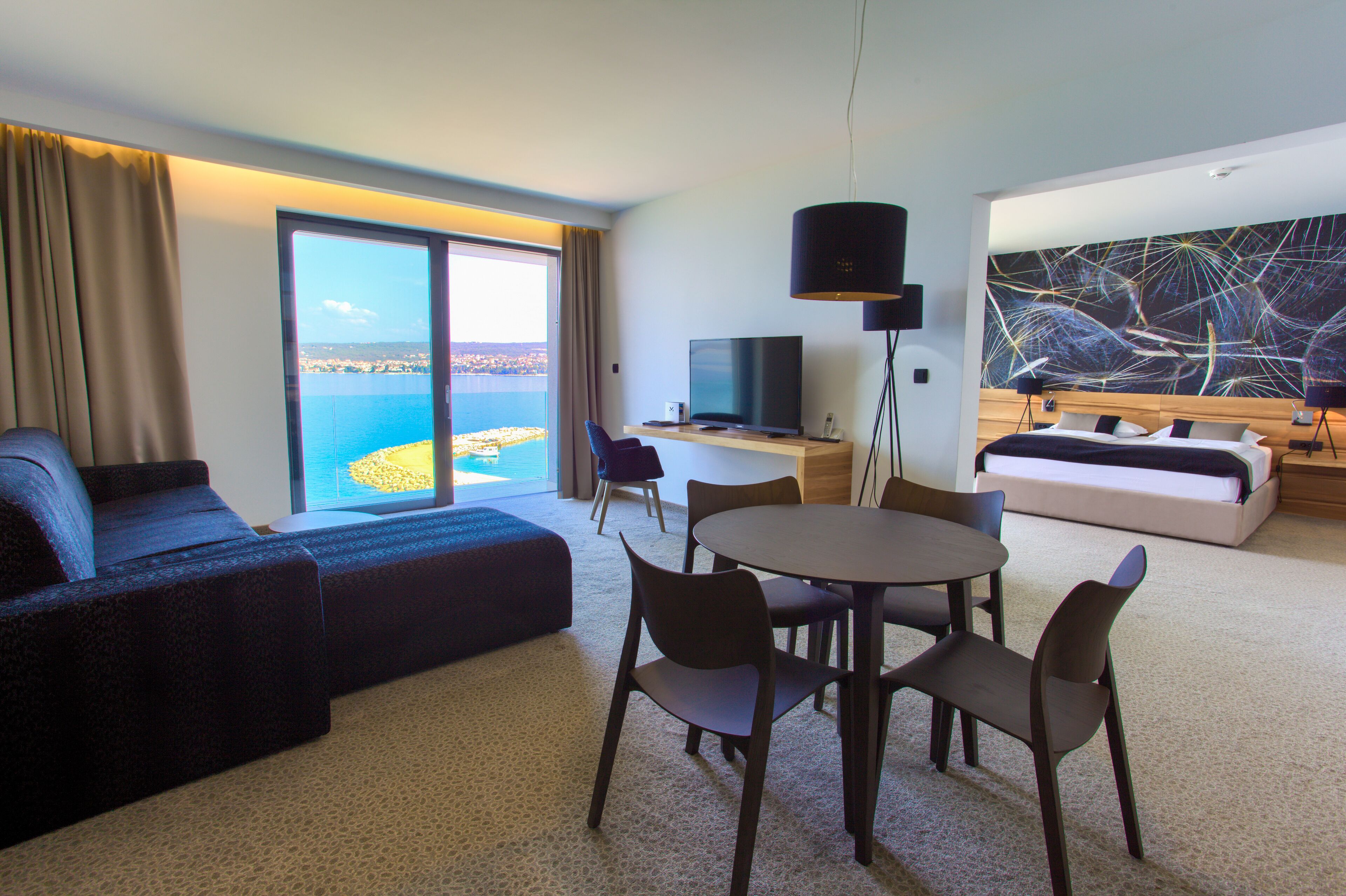 President suite with balcony, sea view and Hot tub (A2+1) | Premium bedding, minibar, in-room safe, desk