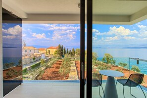 Superior double room with balcony - sea and olive garden view (A2) | Balcony view - Hotel Villa Margaret (Malinska-Dubasnica)