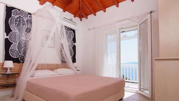 Villa | Zimmersafe, schallisolierte Zimmer, Bügeleisen/Bügelbrett