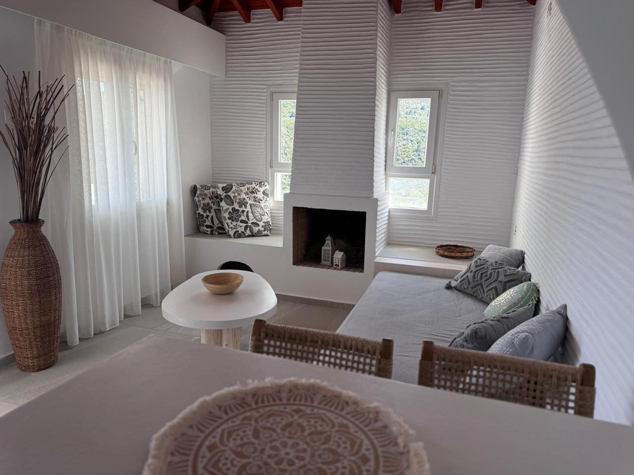 In-room safe, soundproofing, iron/ironing board, free WiFi