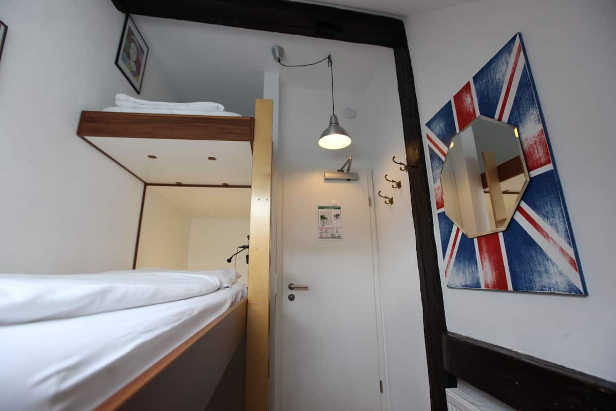 Basic Twin Room | Individually decorated, individually furnished, free WiFi, bed sheets