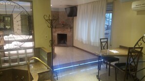 Suite Deluxe, 1 lit double | Équipements de la chambre