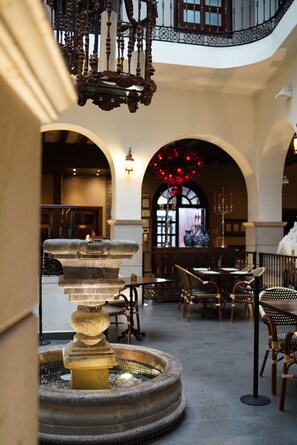 Breakfast, lunch, dinner served; Fusion cuisine  - La Cuarteria Hotel Boutique (Mocorito)