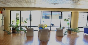 Interior - Sunbay Resort (Hot Springs)