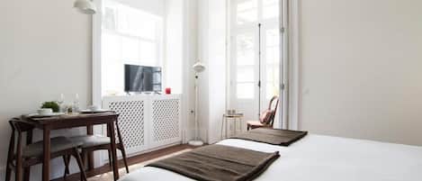 Studio, zum Garten hin