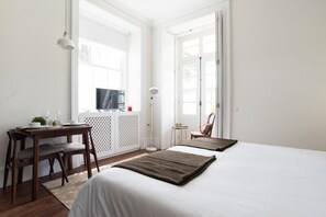Studio, Garden Area | Free cots/infant beds, free WiFi, bed sheets - bnapartments Carregal (Porto)