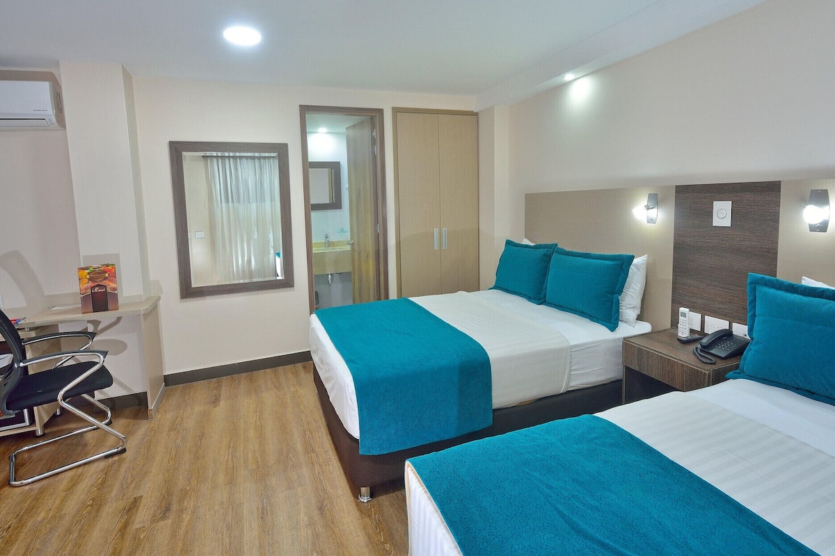 Minibar, in-room safe, desk, soundproofing