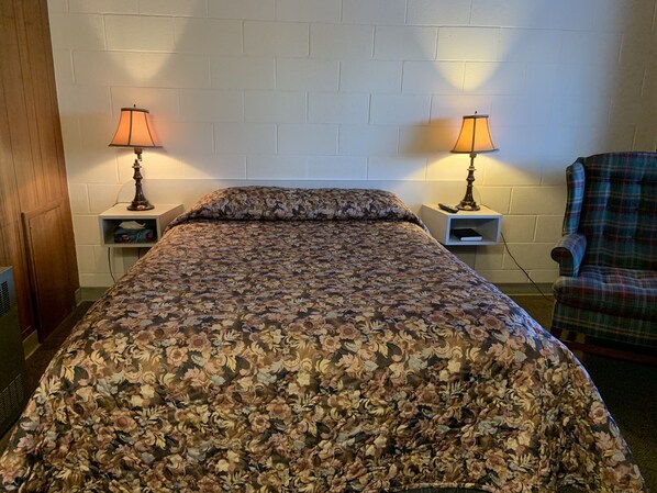 Habitació estàndard, 1 llit de matrimoni | Decoració individual, mobiliari individual i escriptori
