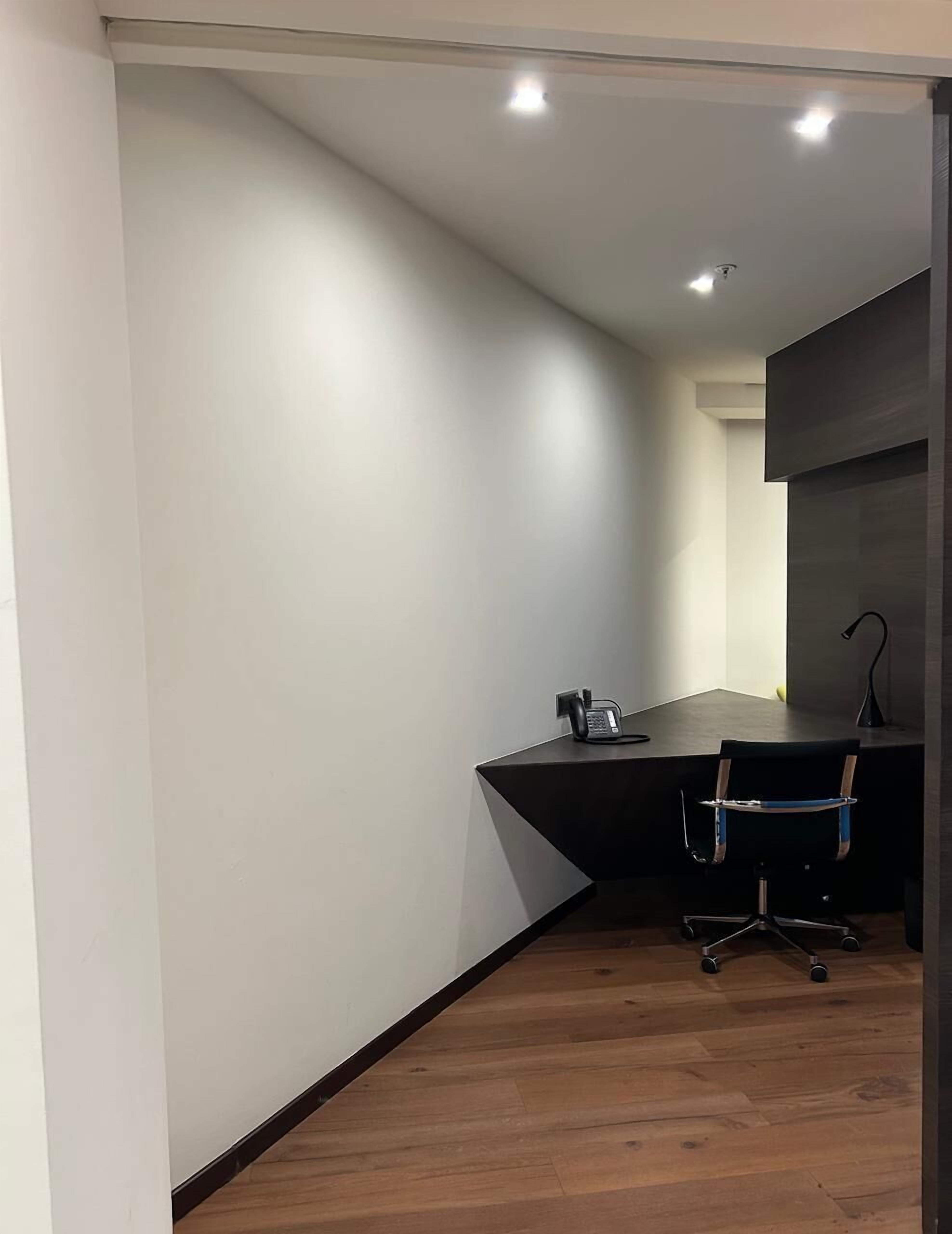 Photo - Holiday Inn Express Mexico Aeropuerto by IHG