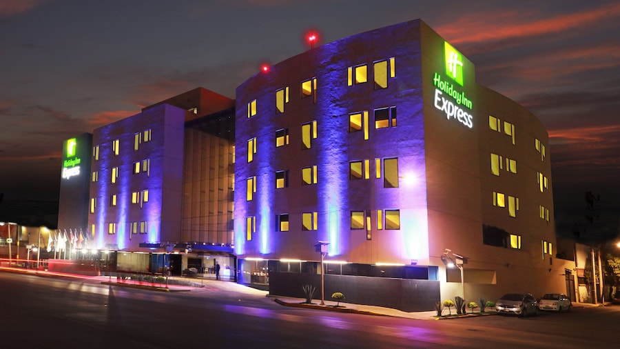 Holiday Inn Express Mexico Aeropuerto by IHG