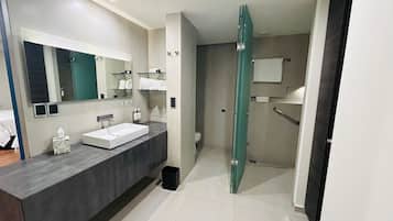 Shower, free toiletries, hair dryer, towels