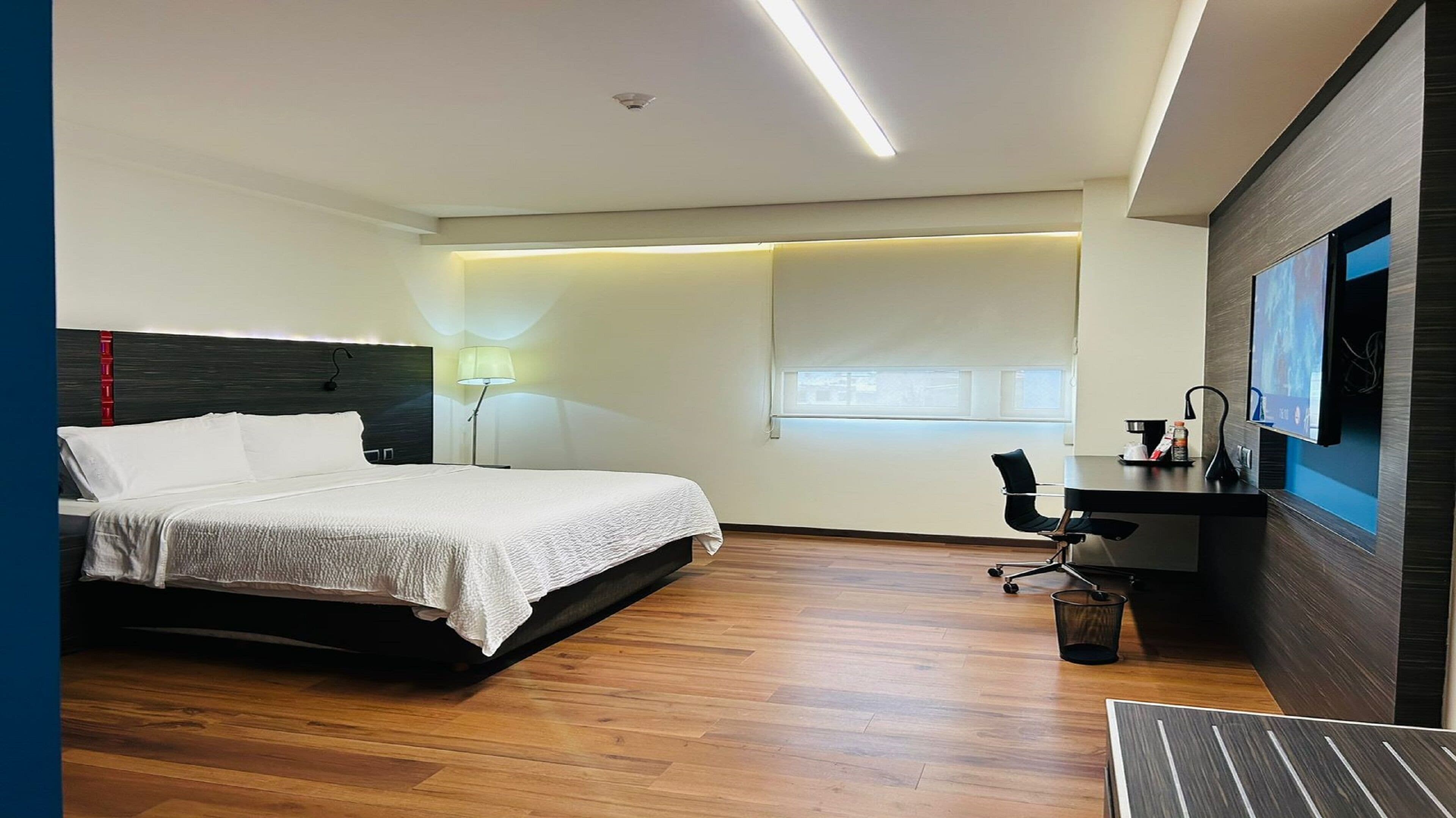 Photo - Holiday Inn Express Mexico Aeropuerto by IHG