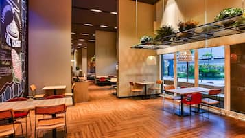 TĂ€gliches FrĂŒhstĂŒcksbuffet (53 BRL pro Person)