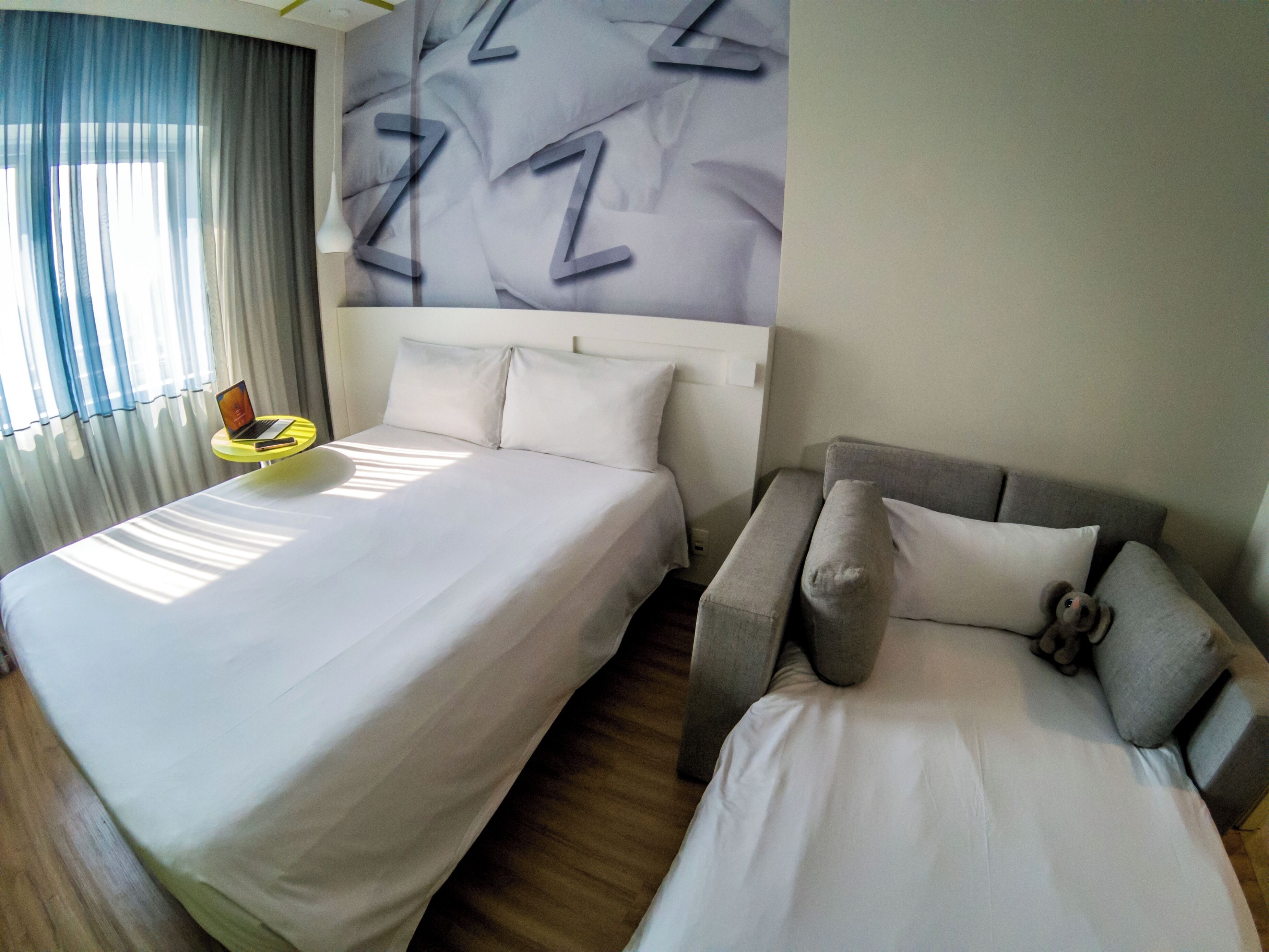 family room, 1 double bed with sofa bed | minibar, in-room safe, desk, blackout curtains