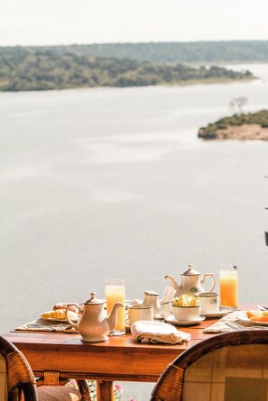 Petit déjeuner anglais compris tous les jours
