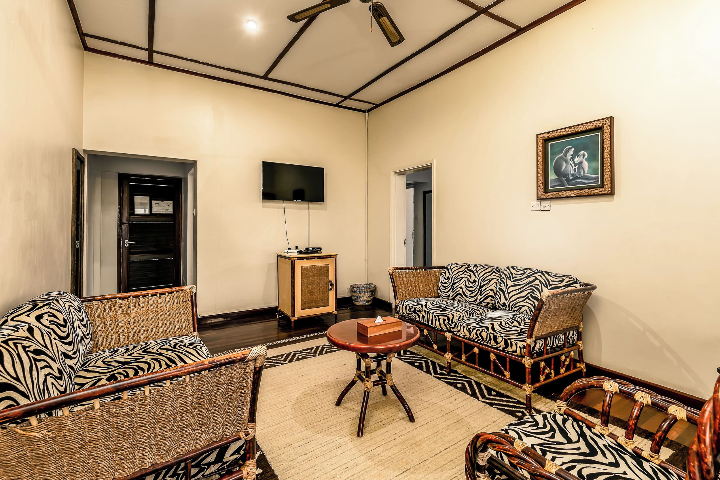 經典平房, 2 間臥室 | 客廳