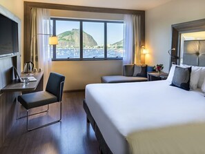 Minibar, in-room safe, desk, soundproofing