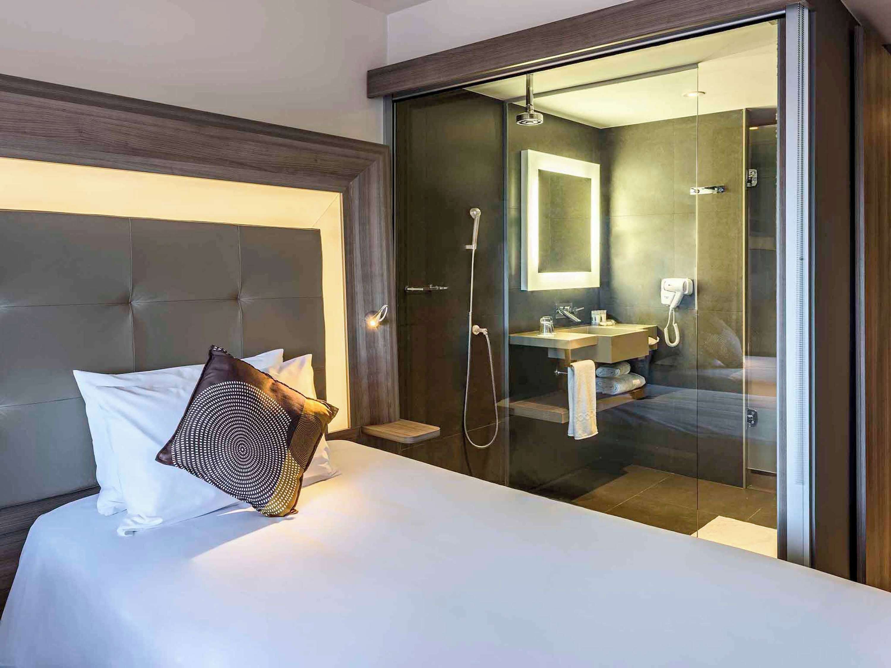 minibar, in-room safe, desk, soundproofing