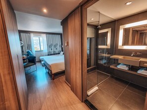 Superior Apartment, 1 Double Bed with Sofa bed, City View