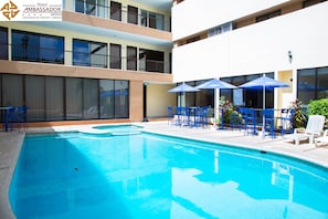 Outdoor pool, pool loungers