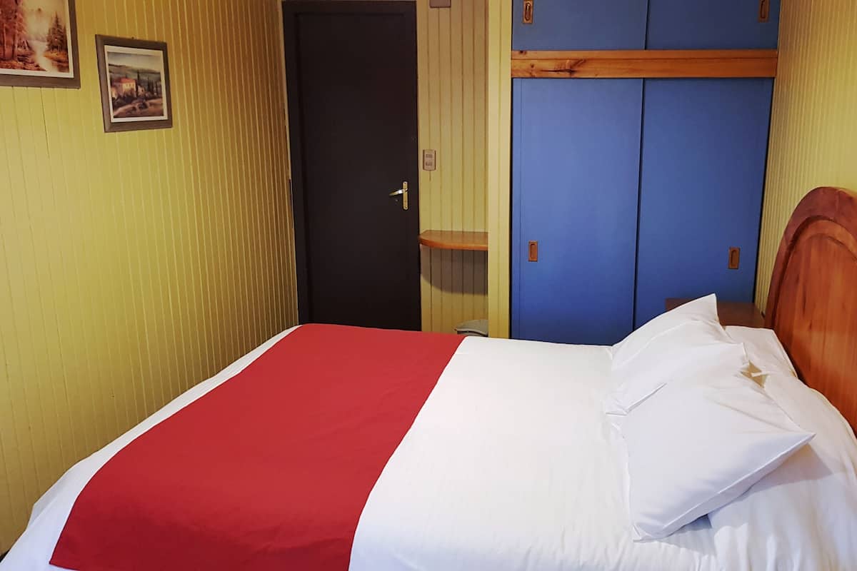 2 Schlafzimmer, hochwertige Bettwaren, kostenloses WLAN, Bettwäsche