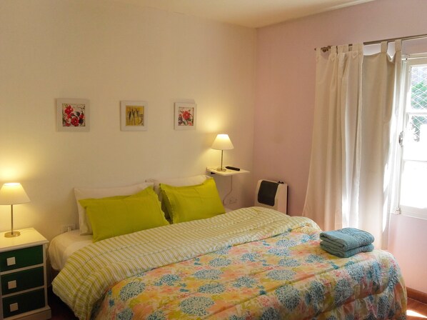 Departamento Deluxe, 1 habitación, cocina, vista al jardín | Wifi gratis y ropa de cama