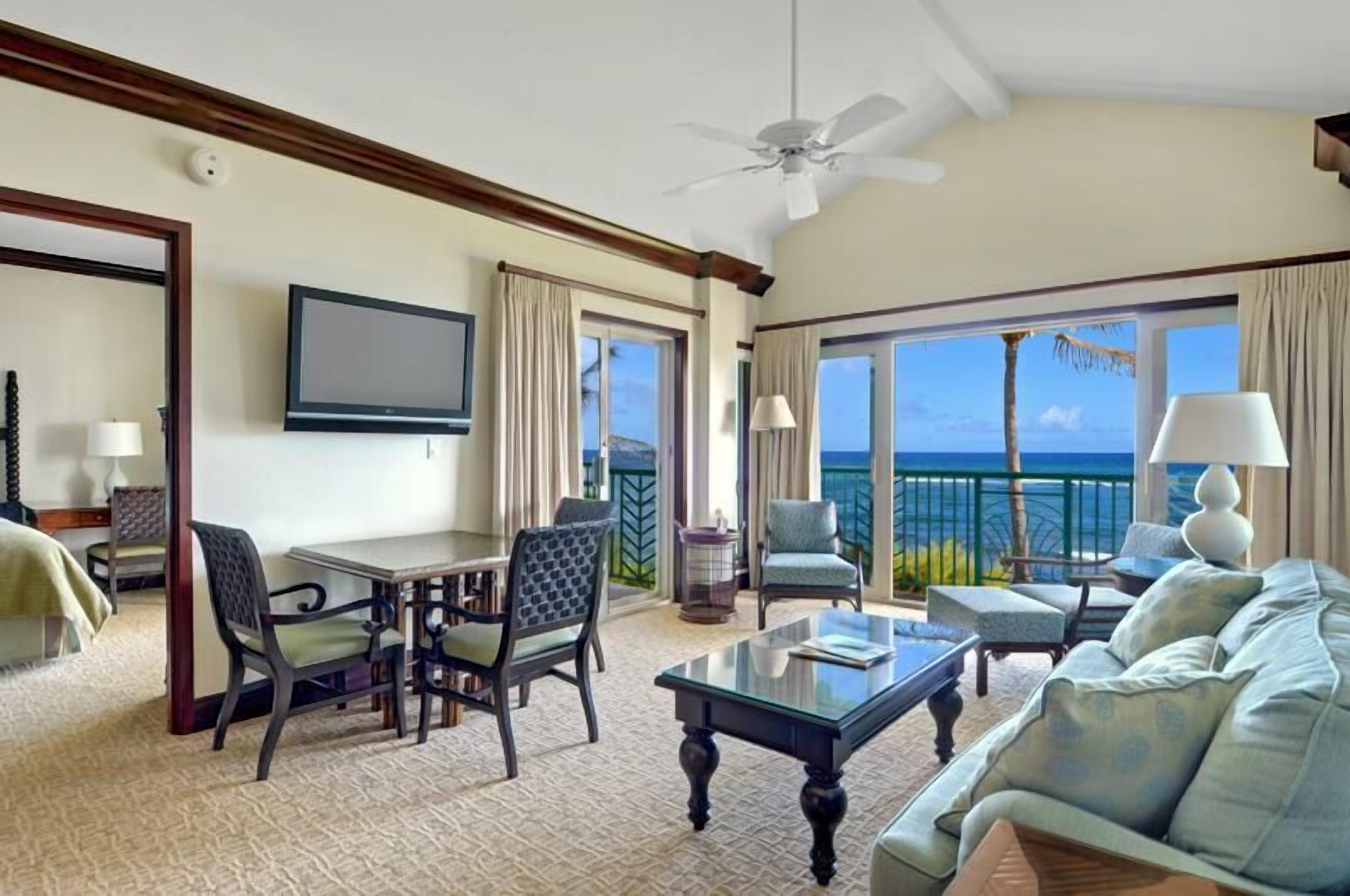 Condo, 2 Bedrooms, Balcony, Ocean View (Waipouli Beach Resort A406) | Living area