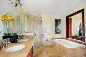 Condo, 2 Bedrooms, Balcony, Ocean View (Waipouli Beach Resort A406) | Bathroom