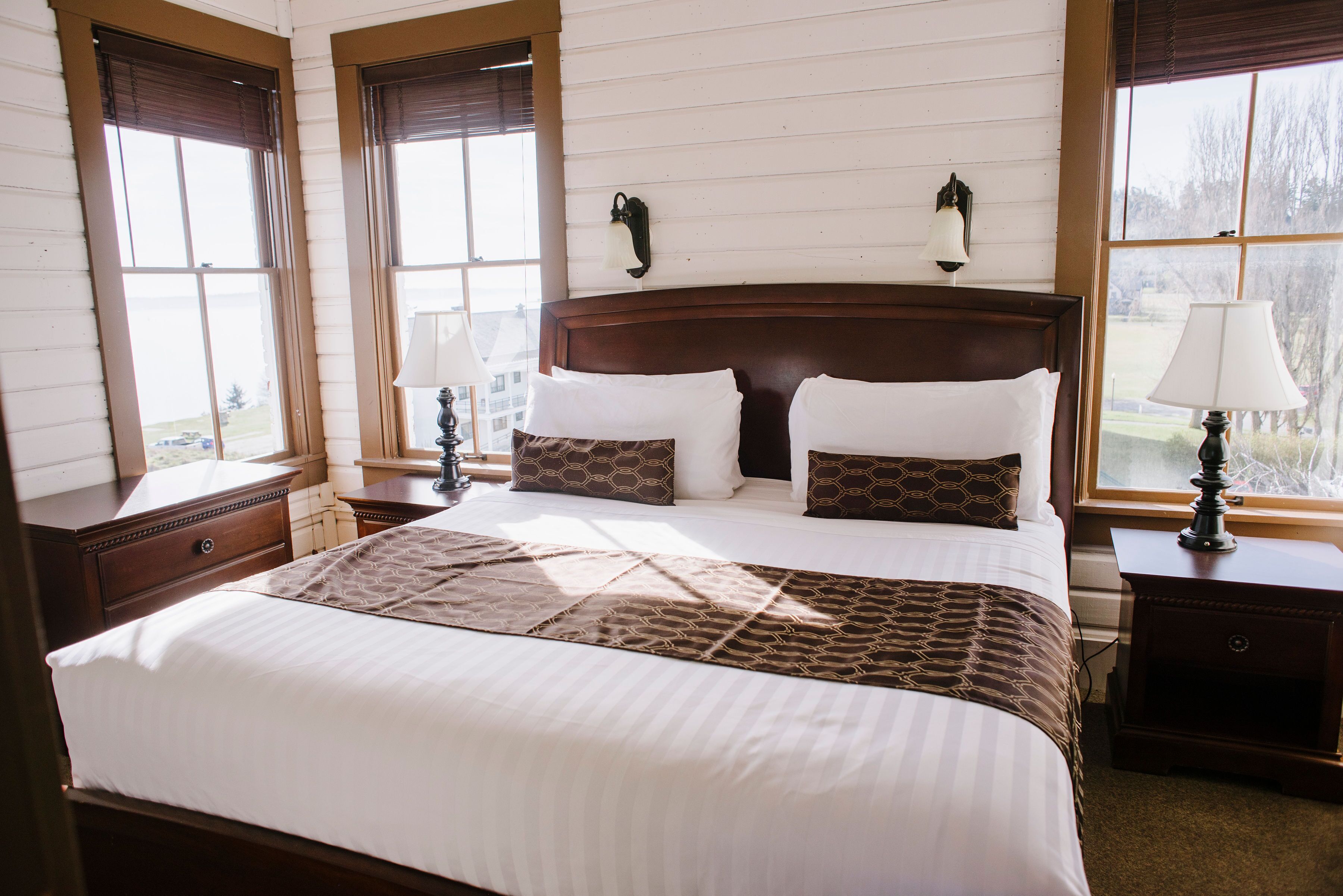 signature cottage, 1 king bed with sofa bed, sea view | premium bedding, individually decorated, individually furnished