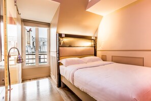 Room - District Republique (Paris)