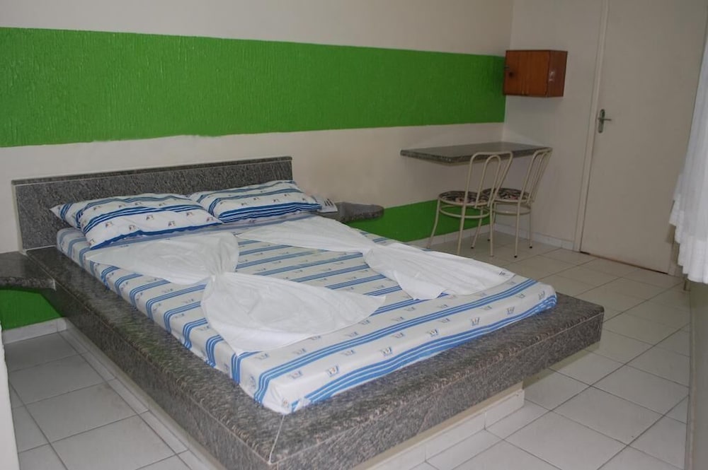 Hotel Pirâmide by null