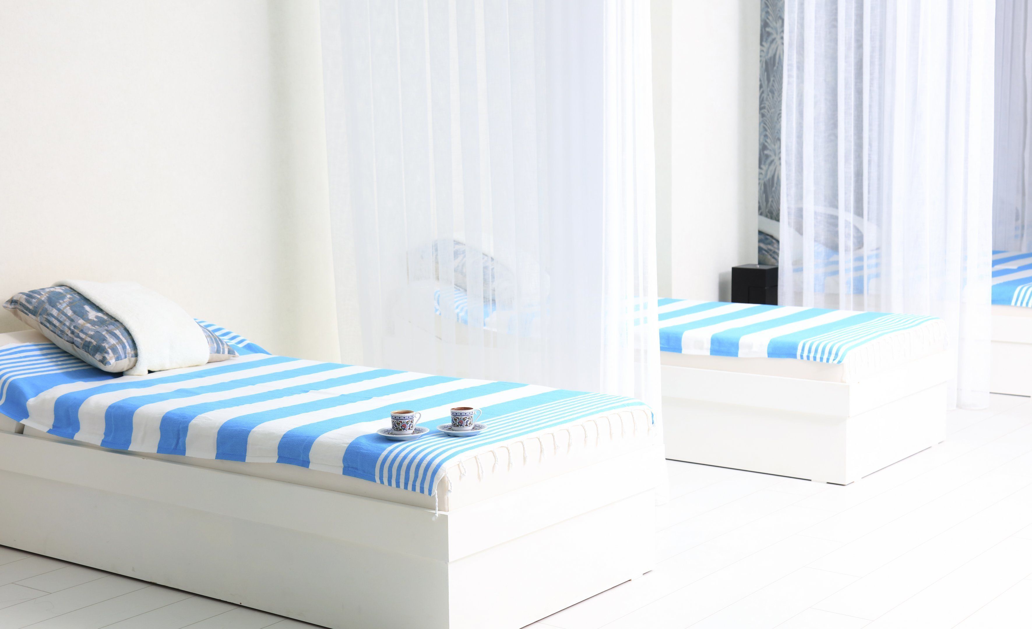 sauna, steam room, turkish bath/hammam, body treatments, hydrotherapy