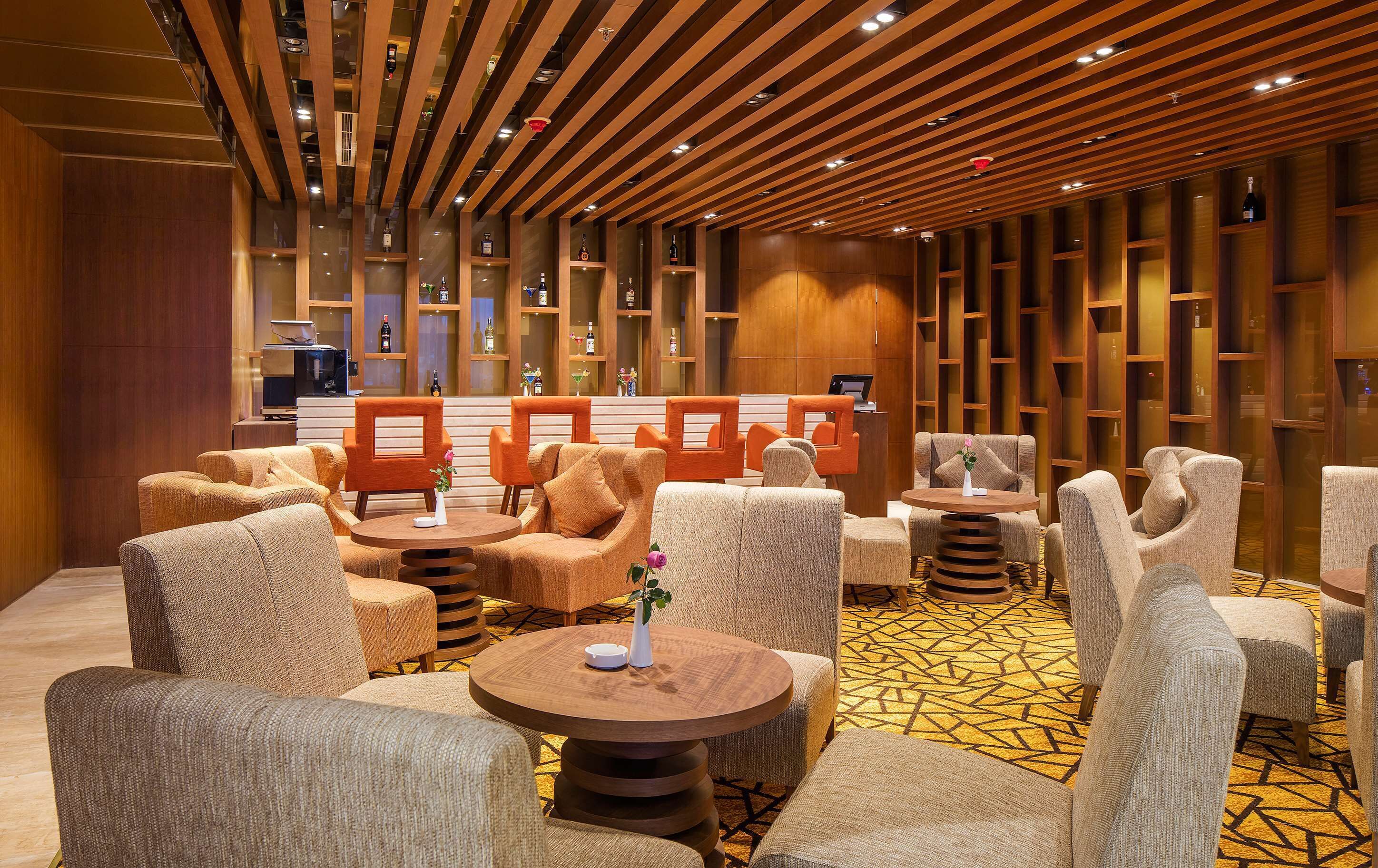 al fresco dining, open daily