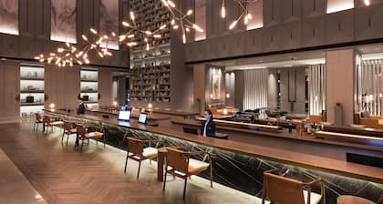 Novotel Shanghai Clover