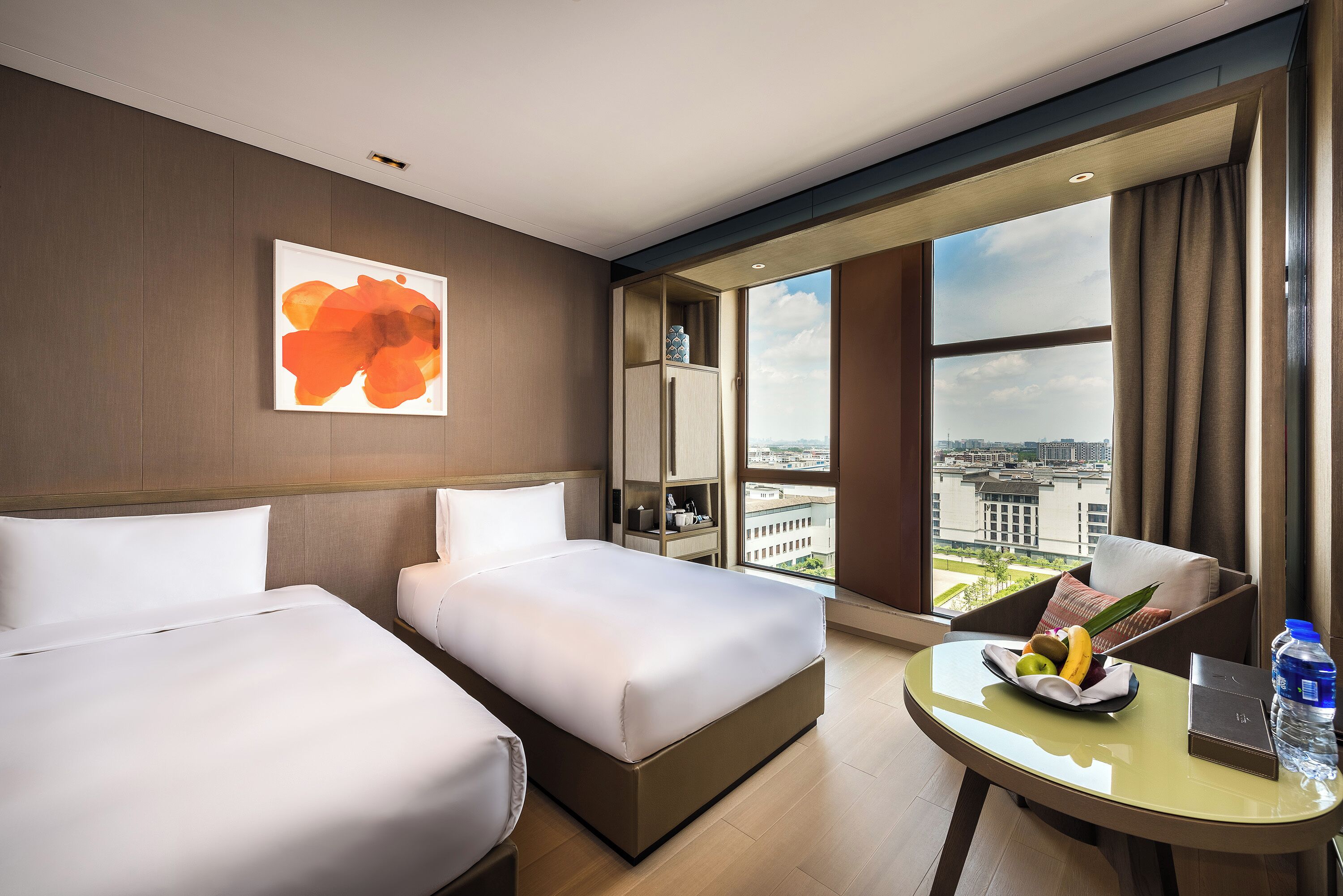 Minibar, coffres-forts dans les chambres, chambres insonorisées