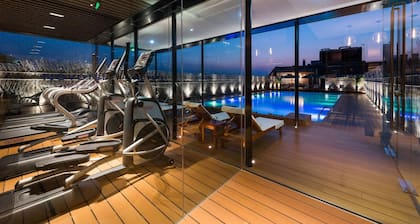 Novotel Shanghai Clover