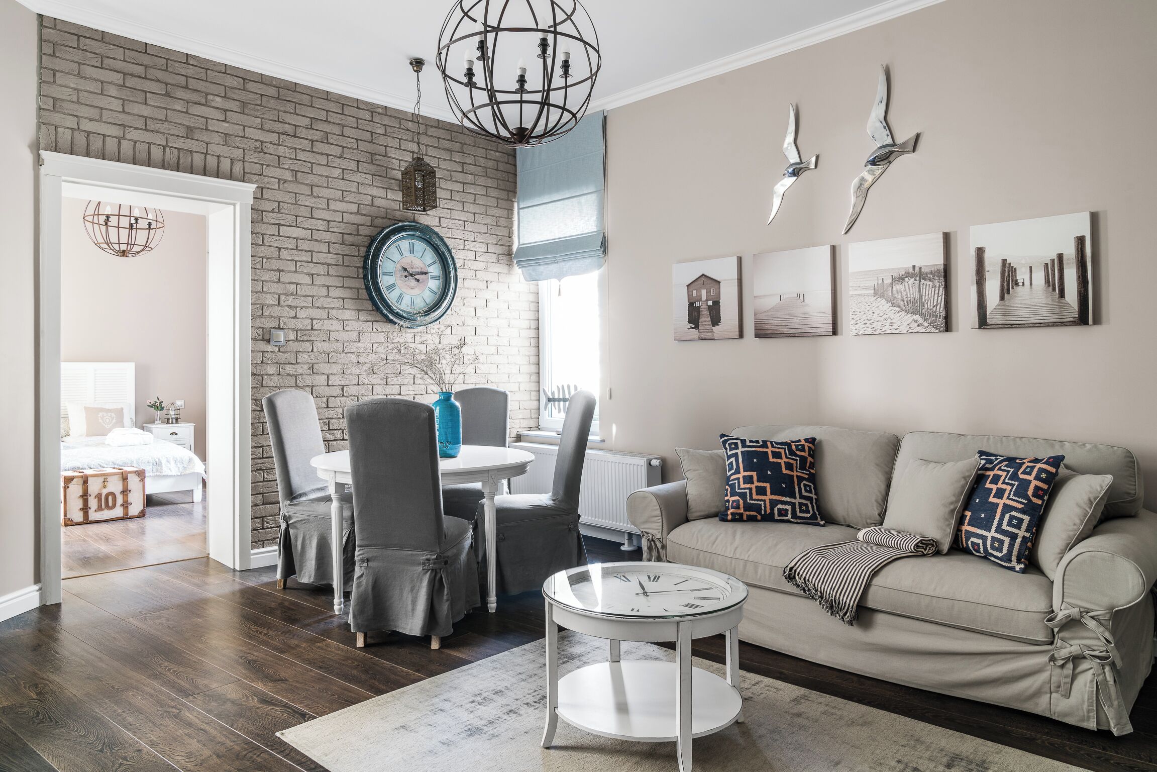 Classic Apartment | Premium bedding, iron/ironing board, free WiFi, bed sheets