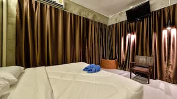 Standard Double Room | Free WiFi