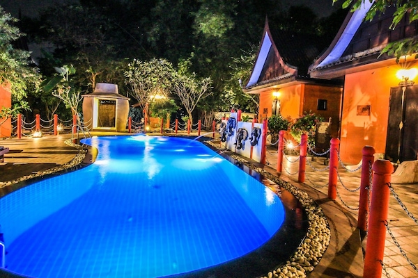 Alberca al aire libre