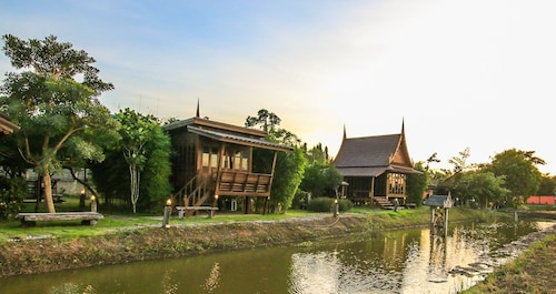 Pludhaya Resort & Spa