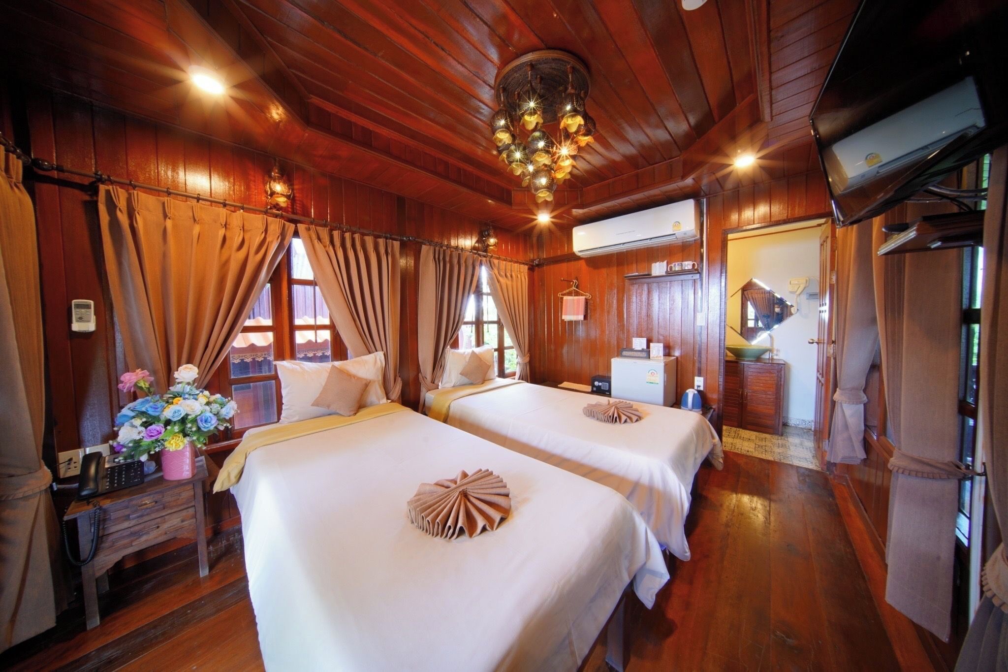 Superior Double or Twin Room, Resort View | Premium bedding, in-room safe, desk, laptop workspace