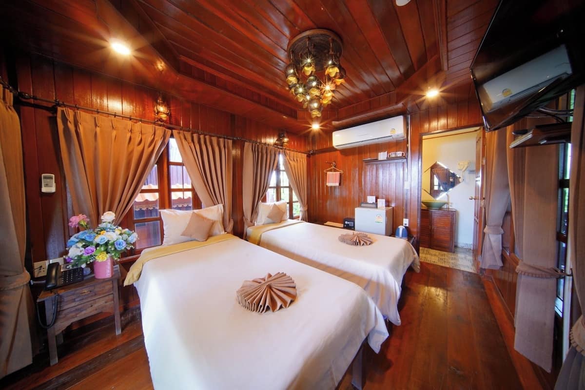 Superior Double or Twin Room, Resort View | Premium bedding, in-room safe, desk, laptop workspace